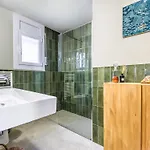 In Near Canyelles Appartement
